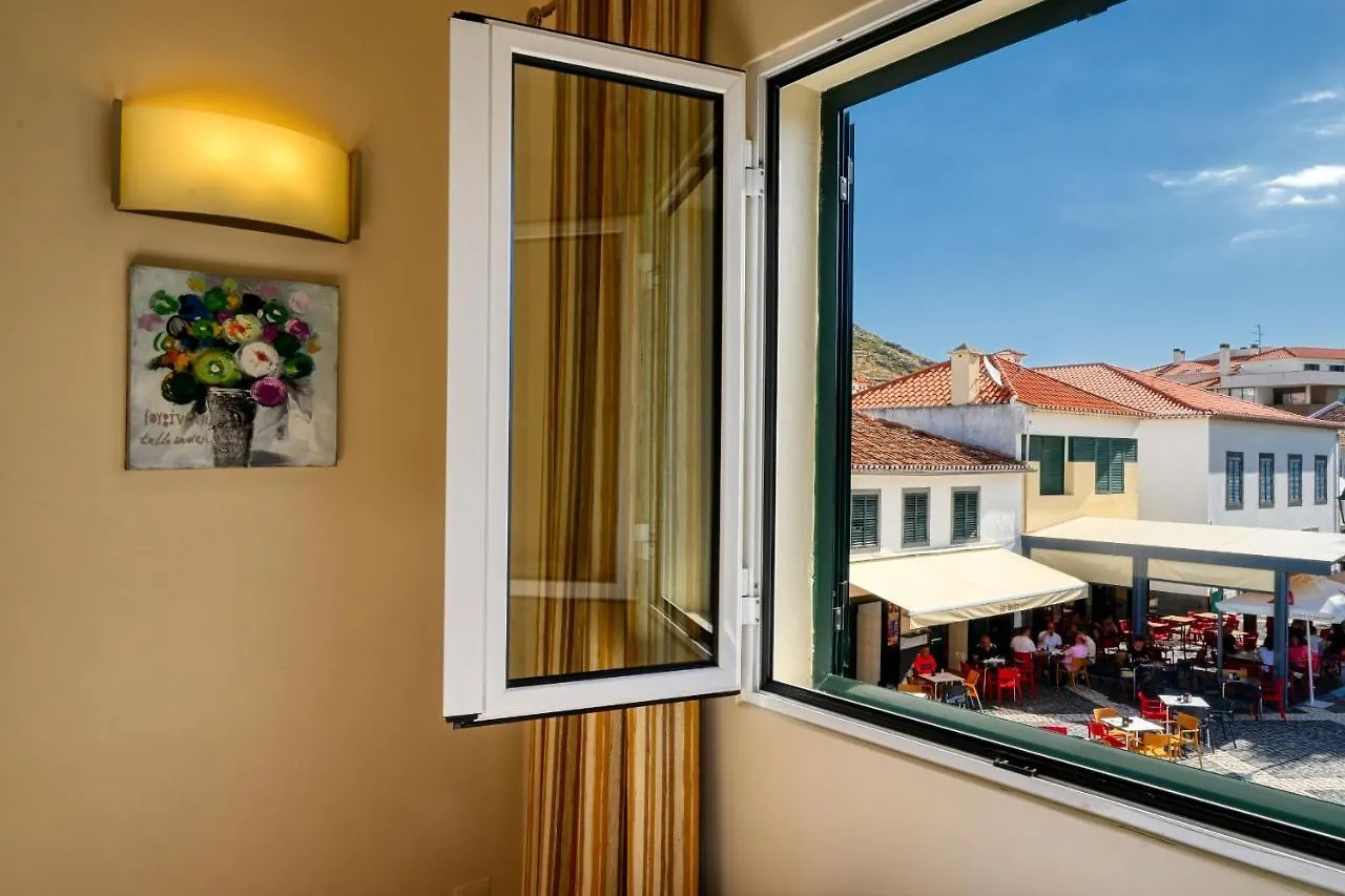 Apartament Largo Dos Milagres, A Home In Madeira Machico