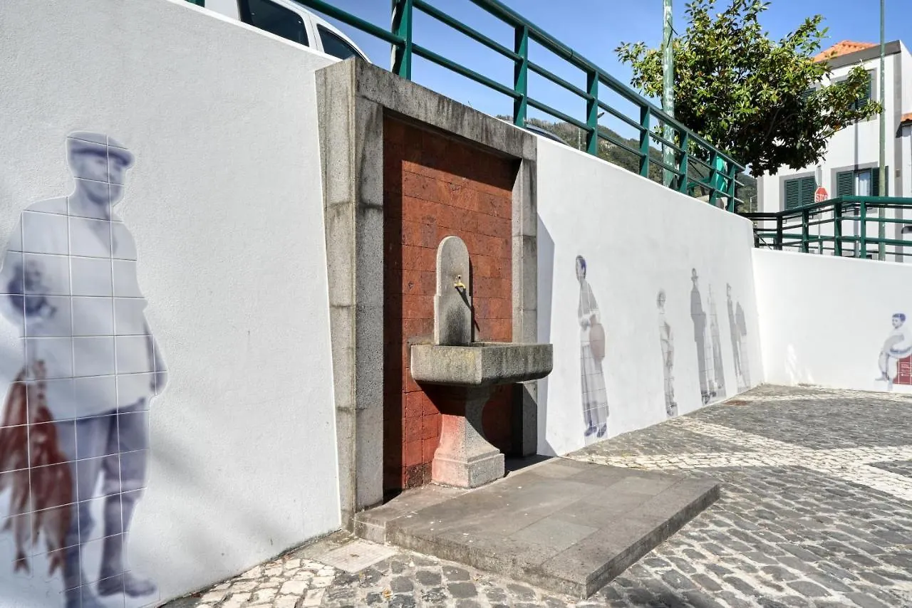 Apartament Largo Dos Milagres, A Home In Madeira Machico
